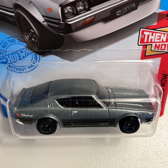 HOT WHEELS NISSAN SKYLINE 2000 GT-R MATCHBOX - Picture 2 of 3